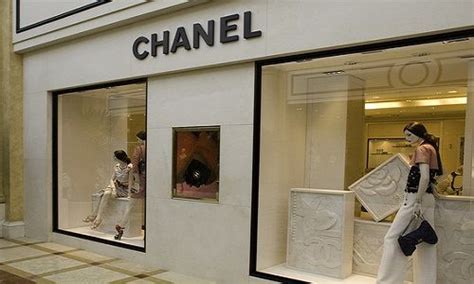 chanel addetta vendite|CHANEL assume Impiegati, Commessi e altri addetti in Italia: .